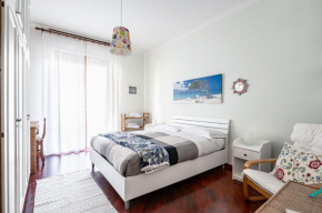 Visarno & University Roomy Flat x6 with Parking